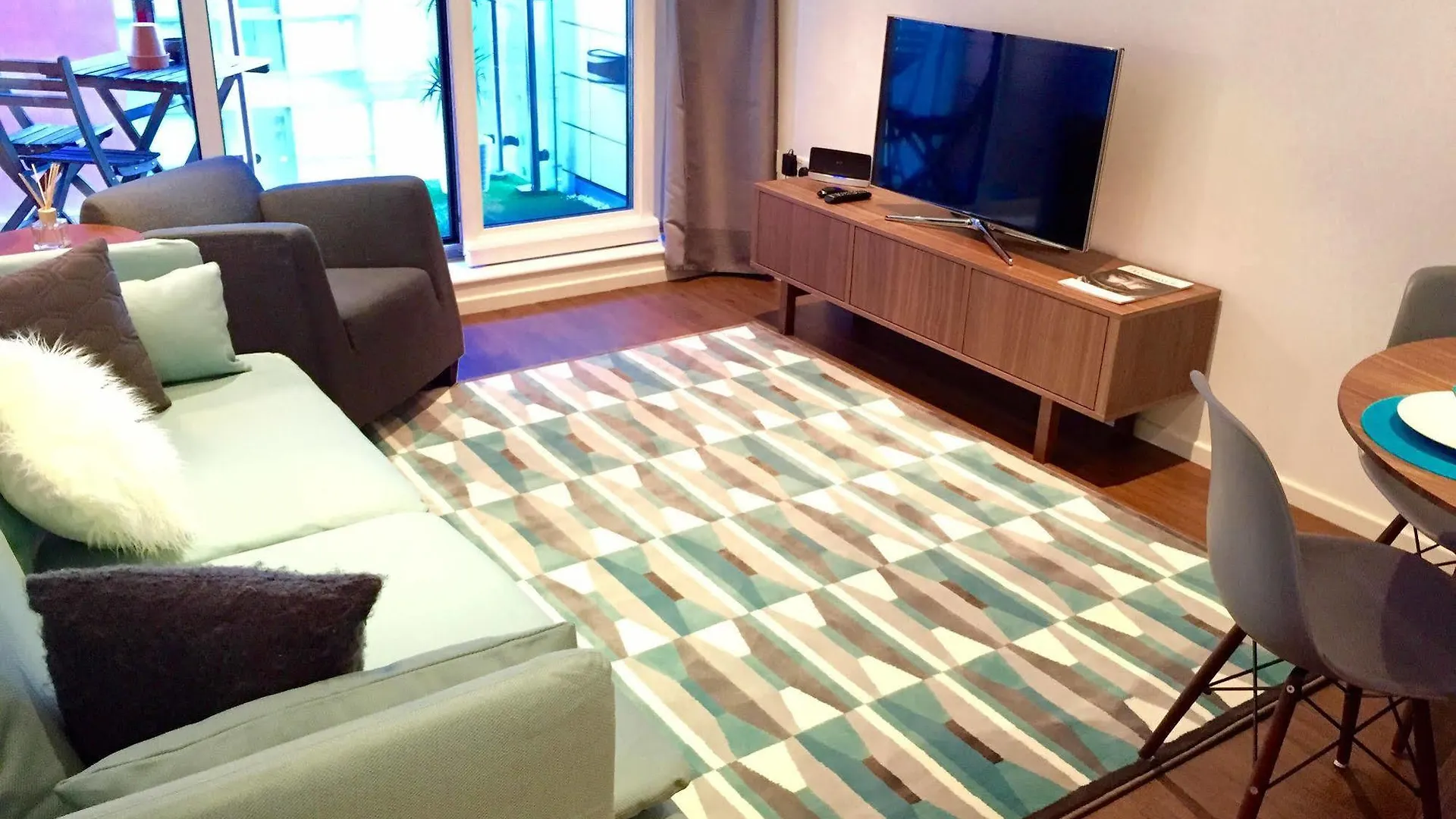 Belvedere Royal Victoria Docks Apartment London