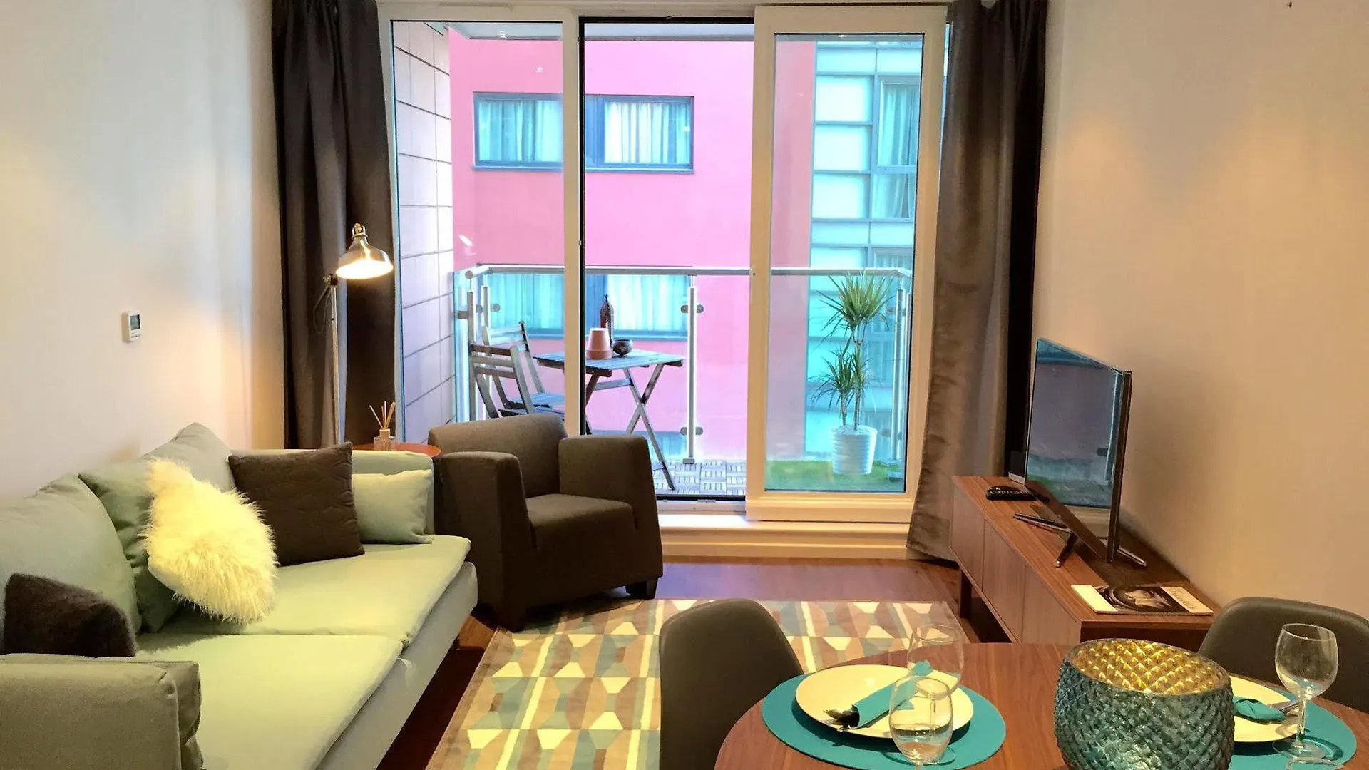 Belvedere Royal Victoria Docks Apartment London 0*,  United Kingdom
